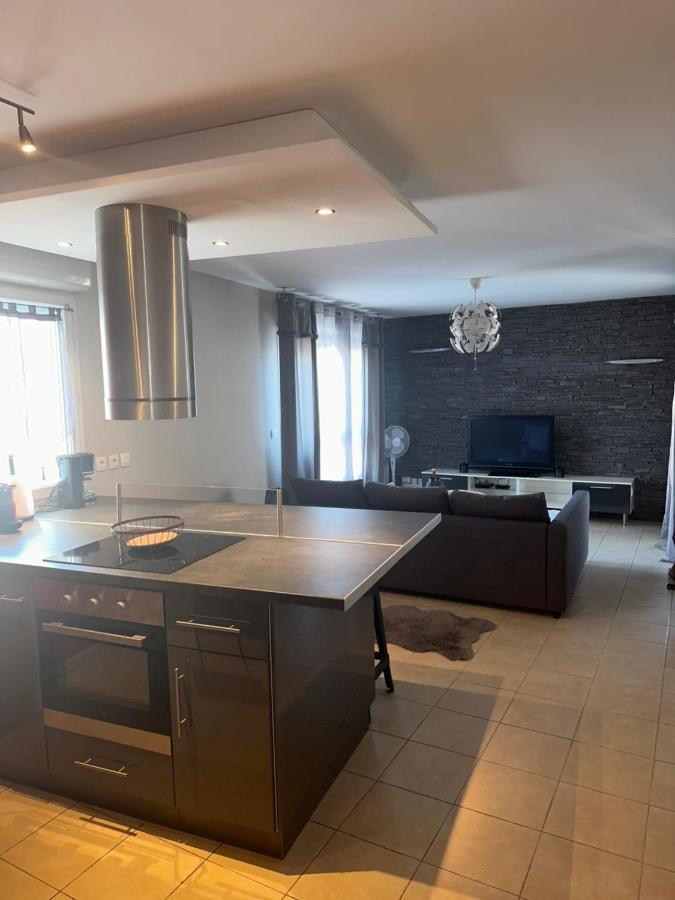 Superbe Appartement Tout Equipe Avec Parking. มาร์กเซย ภายนอก รูปภาพ